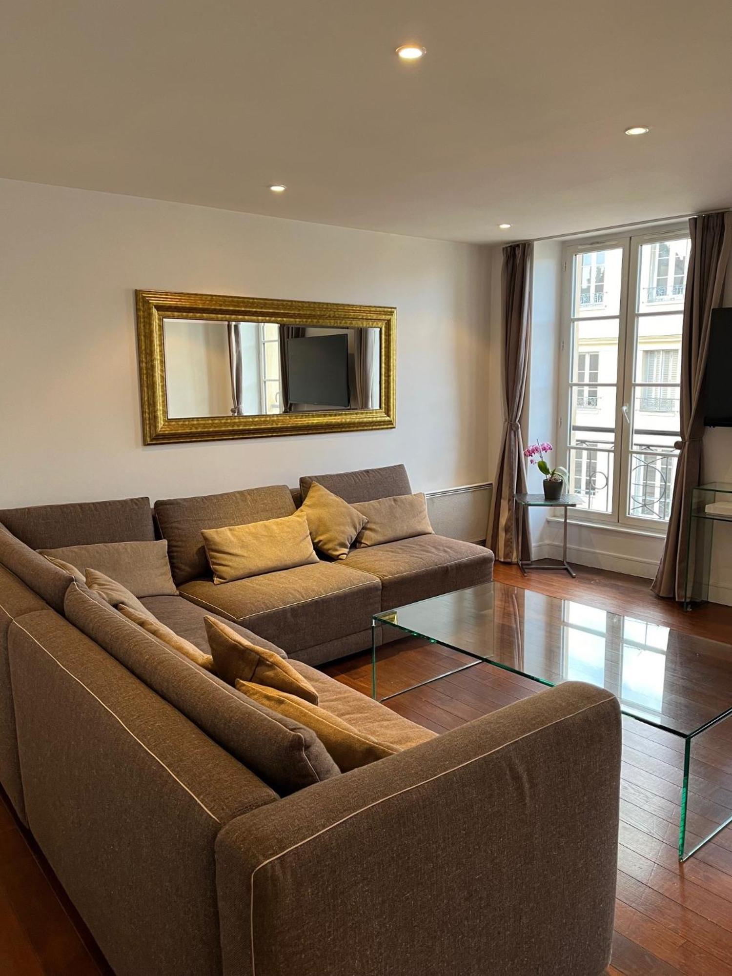 Bel Appartement Chic Et Cosy 78100 Saint-Germain-en-Laye Exteriér fotografie
